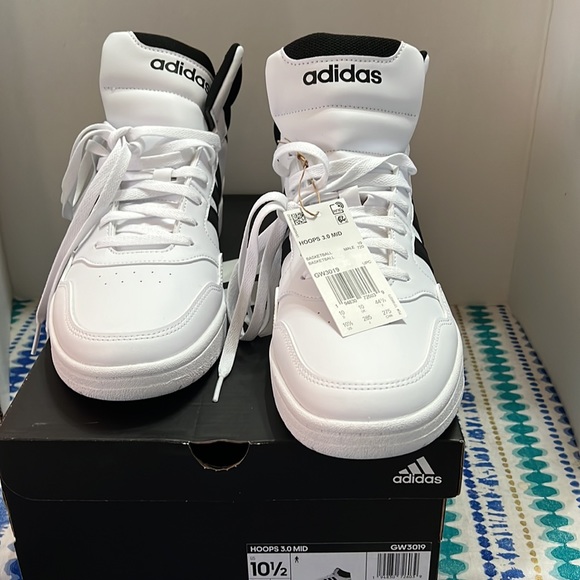 New adidas HOOPS 3.0 MID - Picture 6 of 7